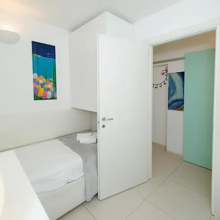 Apartman La Des Anges Res. Negresco Five Stars Holiday House *