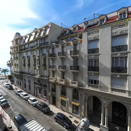Апартаменты La Des Anges Res. Negresco Five Stars Holiday House *