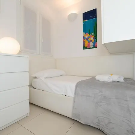 Apartman La Des Anges Res. Negresco Five Stars Holiday House